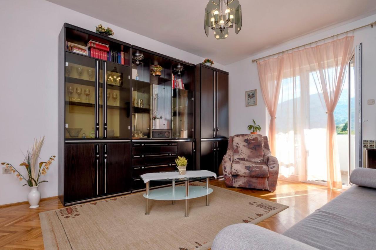 Apartments Draganic Jelsa  Exterior foto